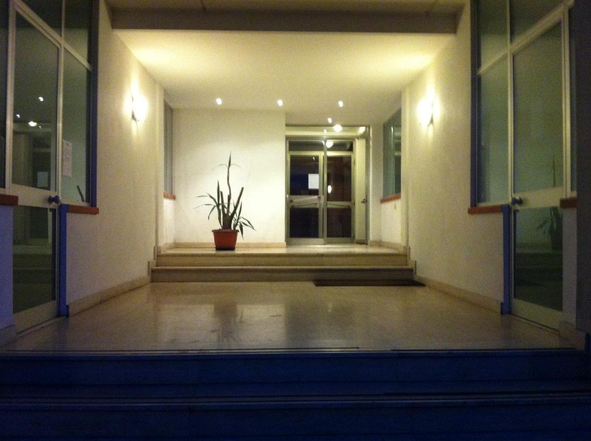 Dario'S House Apartment Scandicci Bagian luar foto